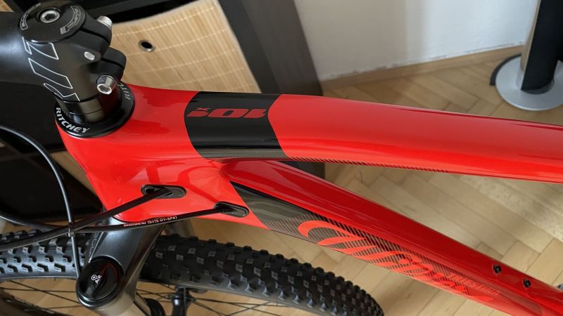 Wilier 101X carbon Red / vel.L / Shimano 1x12 / zánovní stav