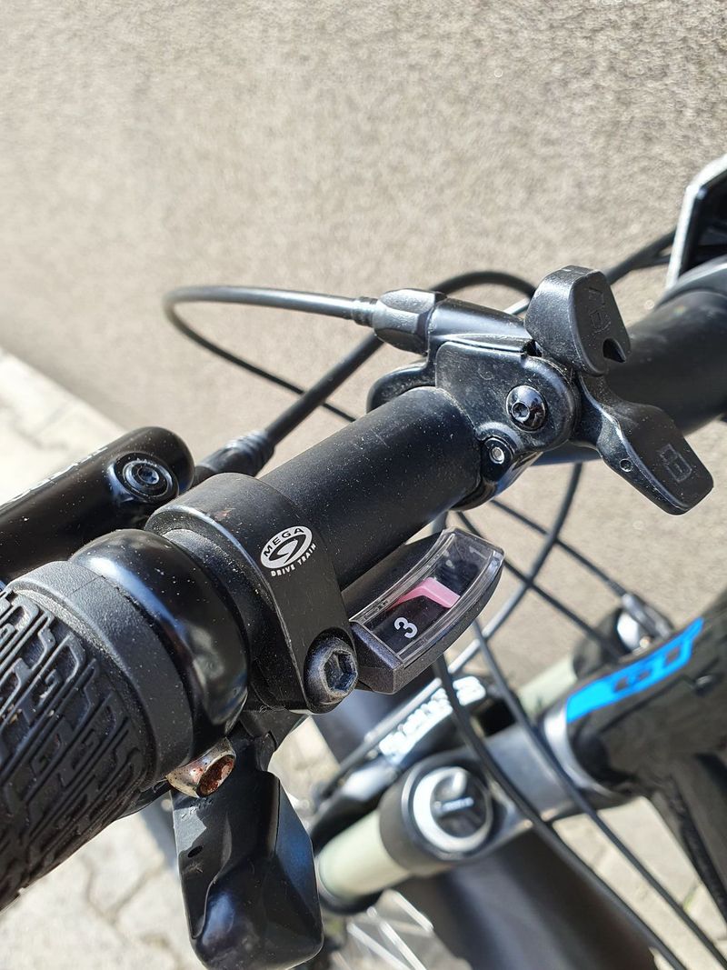 GT Avalanche kola 27,5