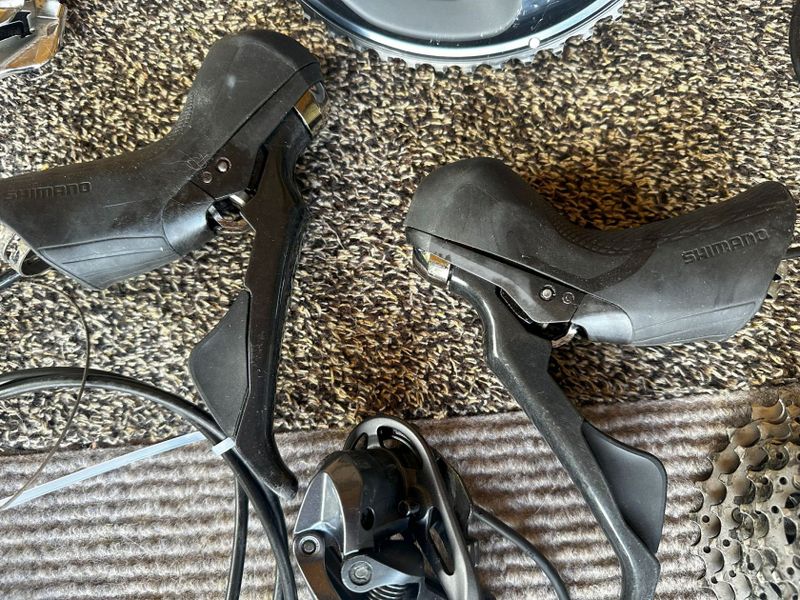Komplet sada Shimano Ultegra R8000 11s