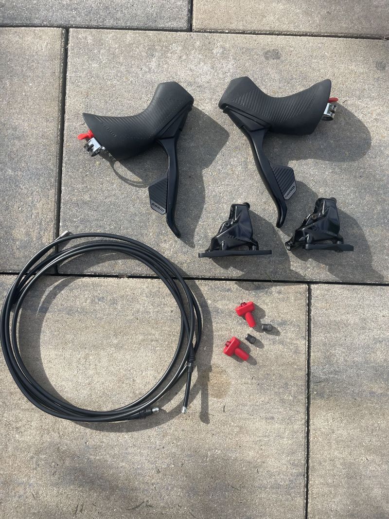 Sram Rival AXS XPLR Gravel sada
