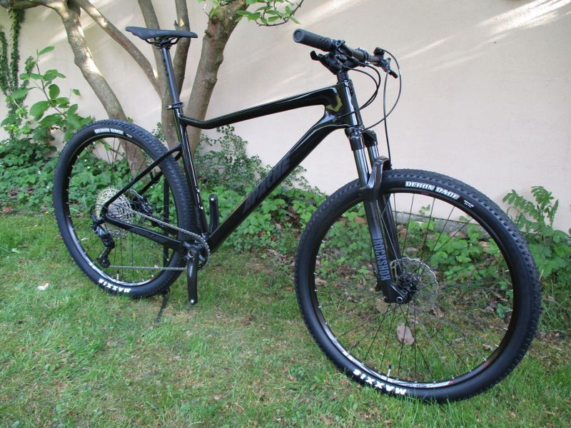 Nové 29" karbonové kolo na rámu Apache Hupahu 21", SLX/Deore 1x12, vzduch. vidlice Rock Shox Recon