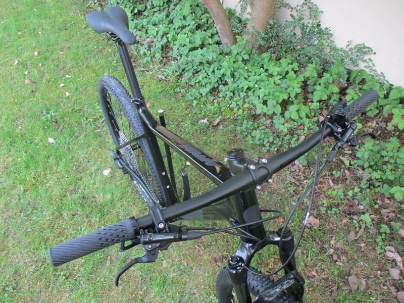 Nové 29" karbonové kolo na rámu Apache Hupahu 21", SLX/Deore 1x12, vzduch. vidlice Rock Shox Recon