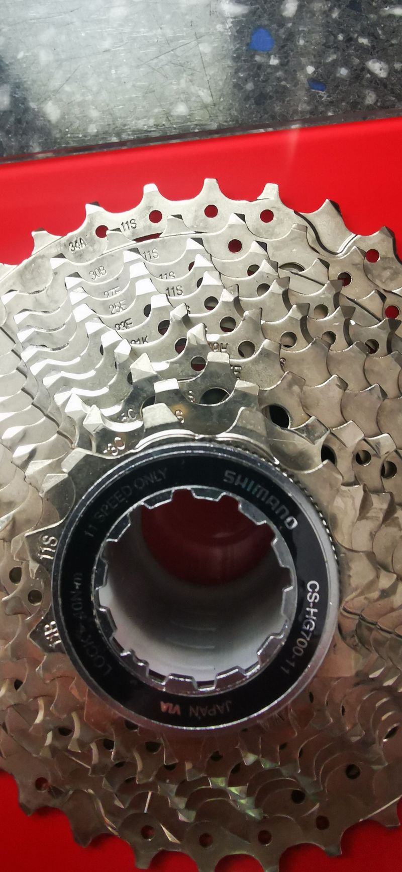 Shimano 105 CS-HG700 silniční kazeta 11-34 zubů