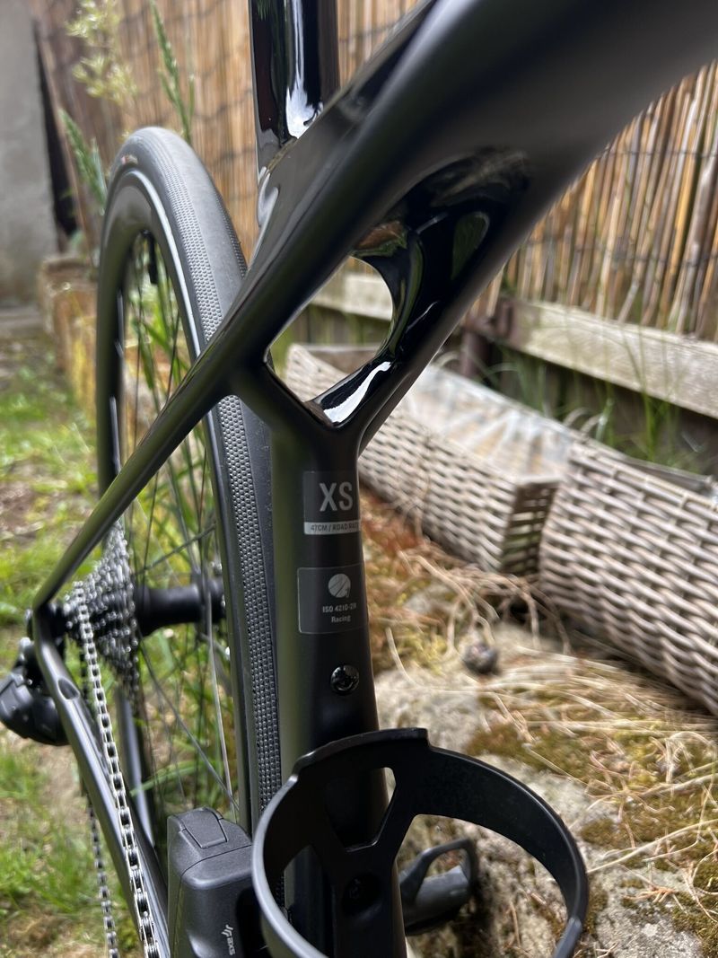 Trek Madone SL 6 AXS Gen 8 - XS - zánovní
