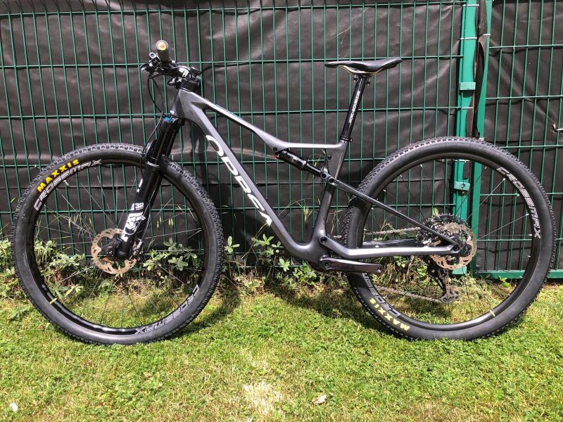 ORBEA OIZ M 2025 (nový rám) XTR, vel. M