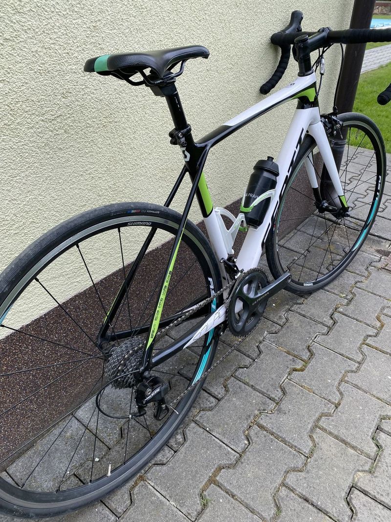 Silniční kolo Scott Solace