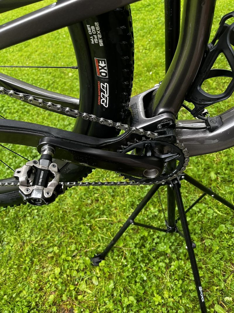 Prodám Orbea Oiz M10TR, rok 2022, velikost L, odpružení FOX Kashima, Powermeter Assioma