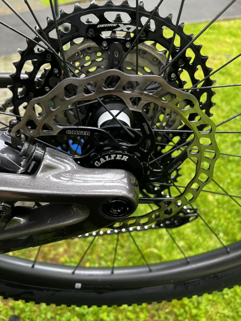 Prodám Orbea Oiz M10TR, rok 2022, velikost L, odpružení FOX Kashima, Powermeter Assioma
