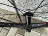 Zapletená kola, náboje Shimano, pláště Continental