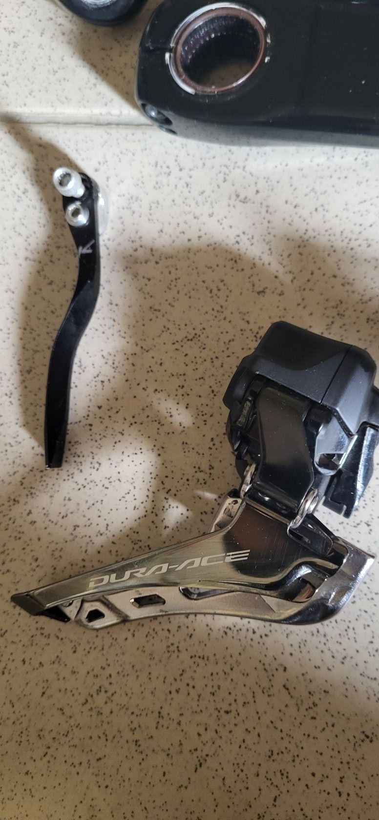 Prodám silniční sadu Dura-ace 9250 di2 12-speed 