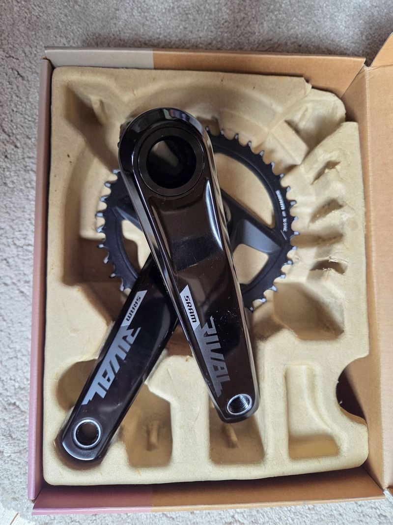 Kliky a převodník SRAM Rival AXS D1 Wide (1x12, 40z., 172,5mm)