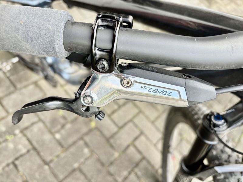 Kotoučové brzdy Sram Level Ultimate Stealth 4P