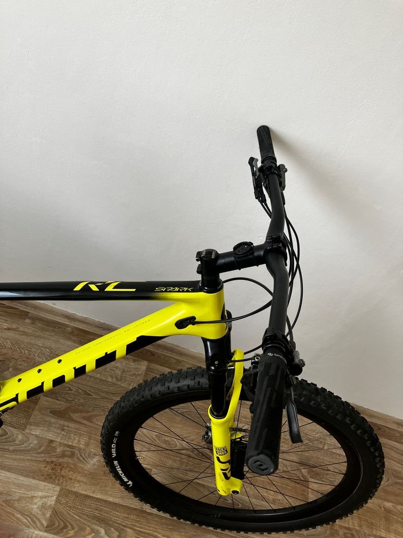 Scott Spark RC World Cup - XX1 AXS, teleskop, karb. kola a řidítka, Shimano XTR brzdy, velmi lehké