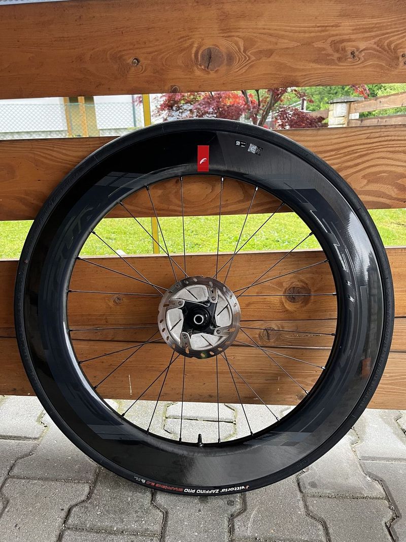 Téměř nové výplety FULCRUM WIND 75 DB (disc break) 28“