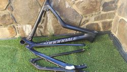 Karbonový rám Cannondale scalpel 29" XL - nutná oprava