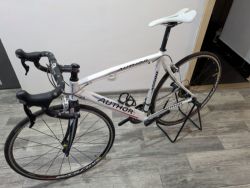 AUTHOR A5500 vel.500 (160cm - 170 cm) - karbonová vidlice 
