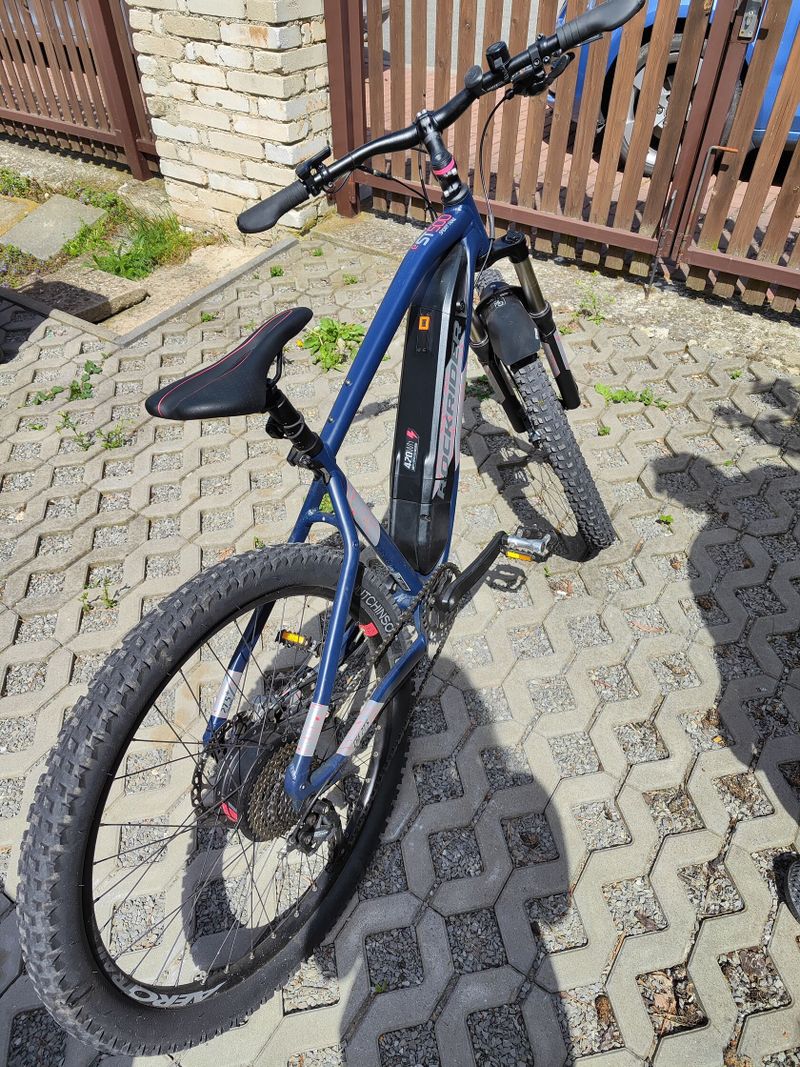Rockrider E-ST500