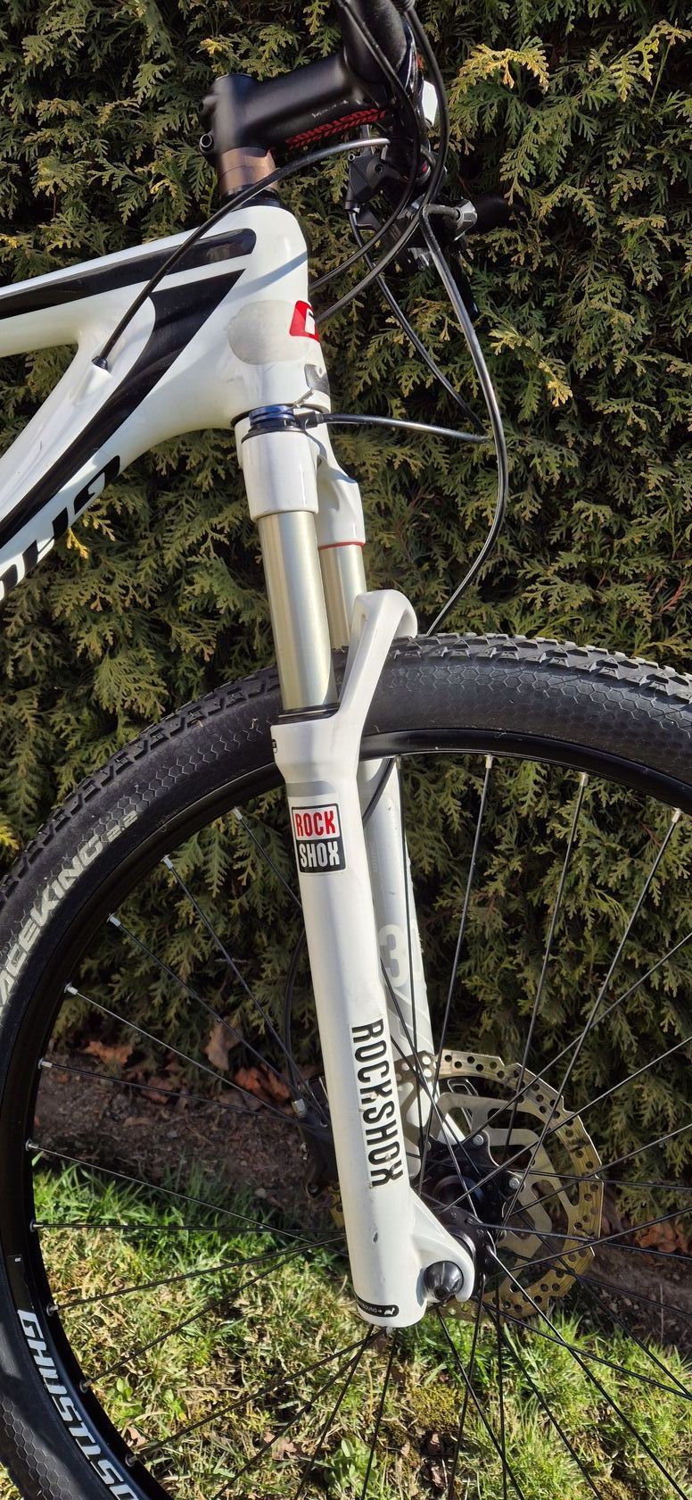 Prodám karbonové MTB kolo Ghost Nila 3 velikost M 