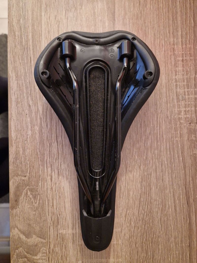 sedlo Bontrager Arvada