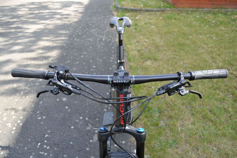 Focus Raven 8.7 (L)