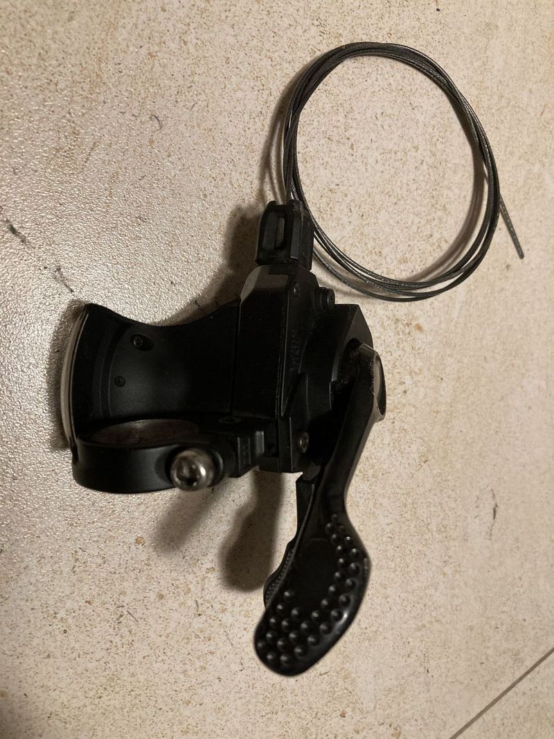 Razeni, presmykac, prevodniky Shimano XT M8000 2x11