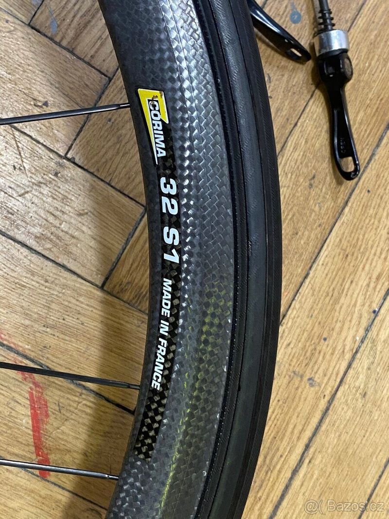 Karbonová kola Corima 32 S1 a Corima 32 WS+