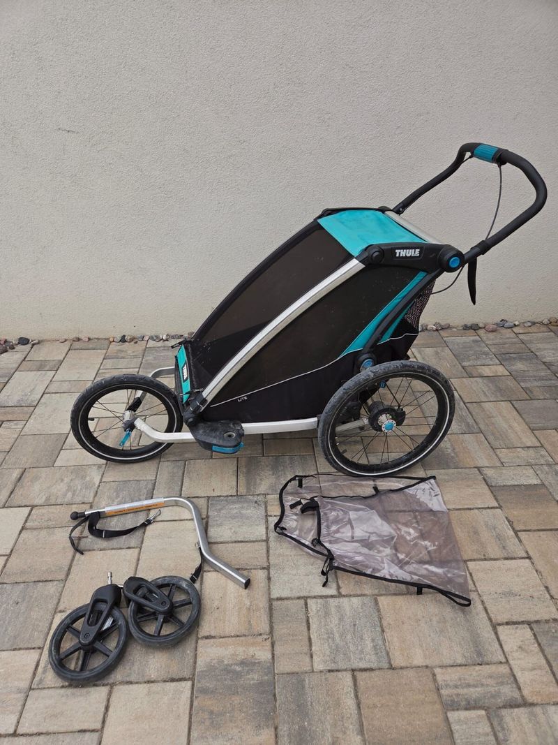 Thule Chariot Lite 2017 s příslušenstvím (velké kolo, brzda, extra úchyt na kolo)
