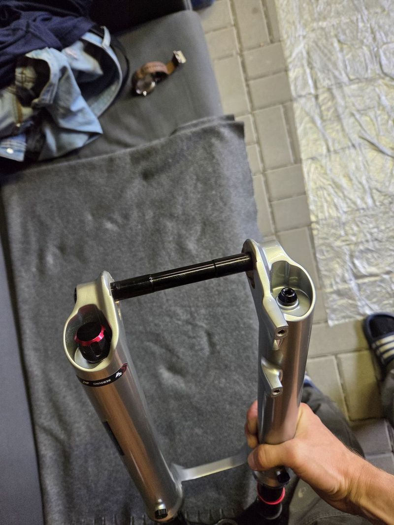 Vidlice Rock Shox 