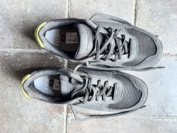 Trety Giro vel. 43 stav nove zbozi