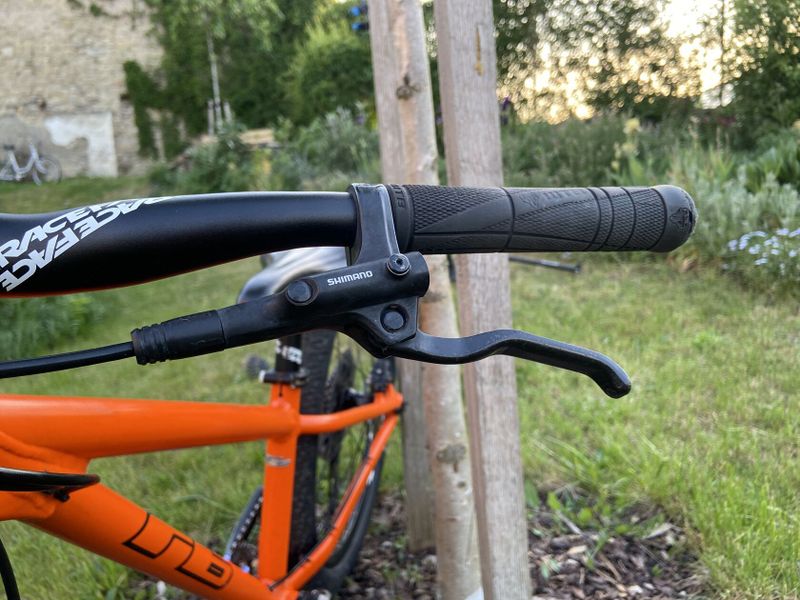 Pomeranč se valí do světa - RB KID 125
