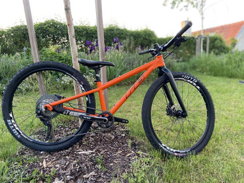 Pomeranč se valí do světa - RB KID 125