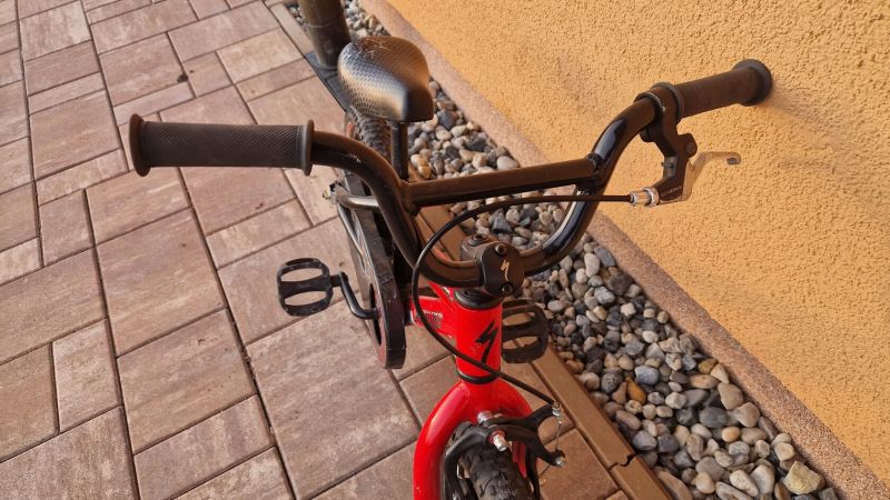 Specialized Hotrock,dětské kolo 12"