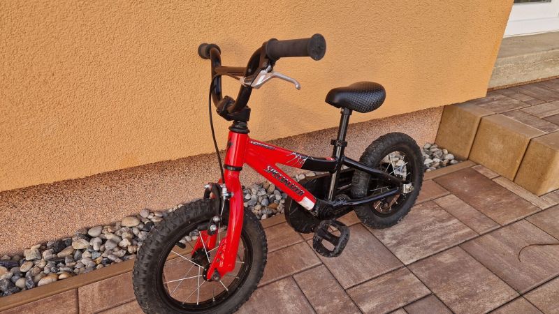 Specialized Hotrock,dětské kolo 12"