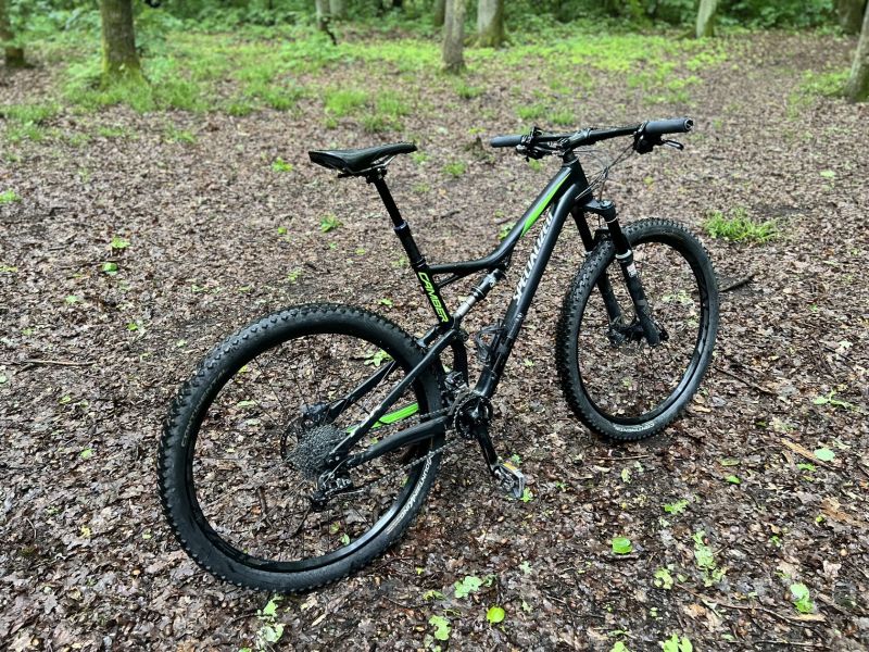 Specialized Camber Comp 29 