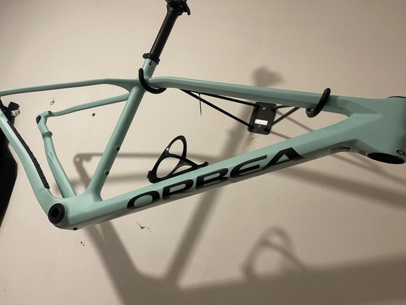 Karbonový rám ORBEA ALMA rok 2022, barva Ice Green, velkost M, TOP STAV !!!