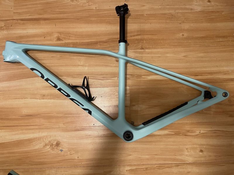 Karbonový rám ORBEA ALMA rok 2022, barva Ice Green, velkost M, TOP STAV !!!