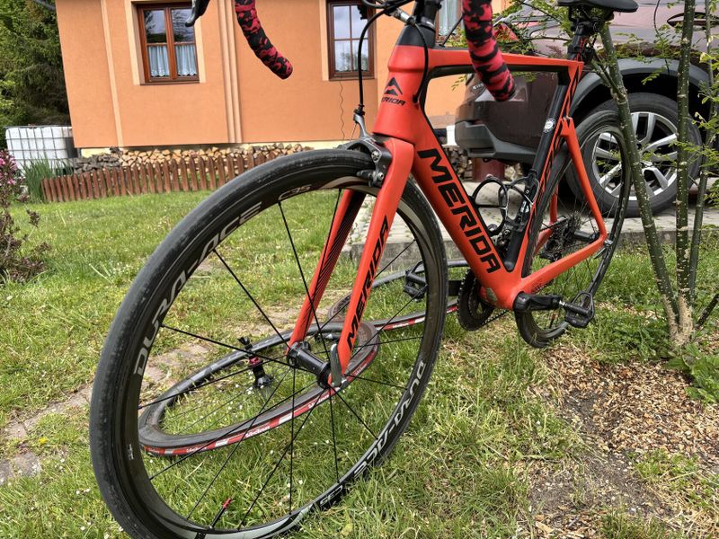 Merida Reacto 5000 velikost M/L barva cihlově červená. 