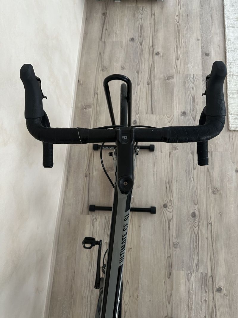Canyon Ultimate CF SL 7