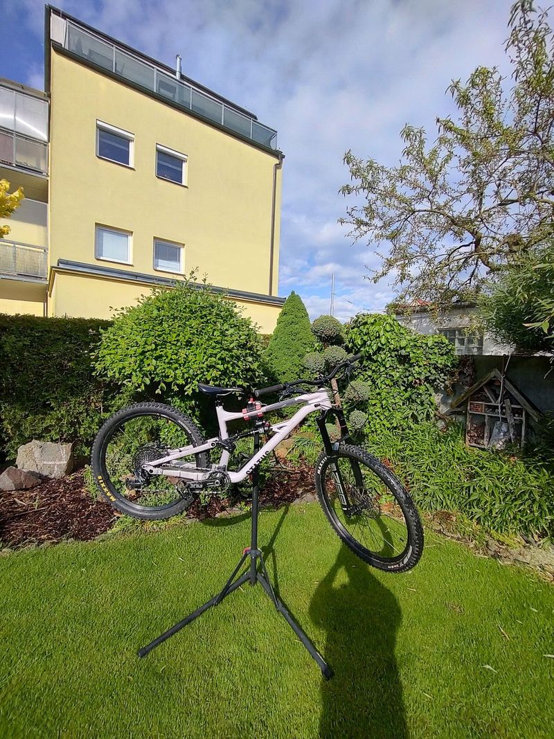 Specialized status 2021 S4