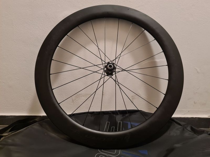 Sada kol Shimano Ultegra WH-R8170-C60-TL Disc 