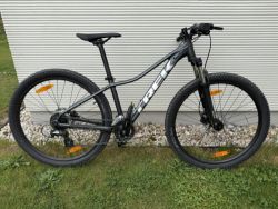 Trek Marlin 5 - velikost S (155 - 165 cm)