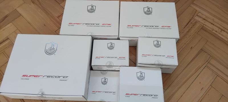 Nová elektrická sada Campagnolo Super Record EPS