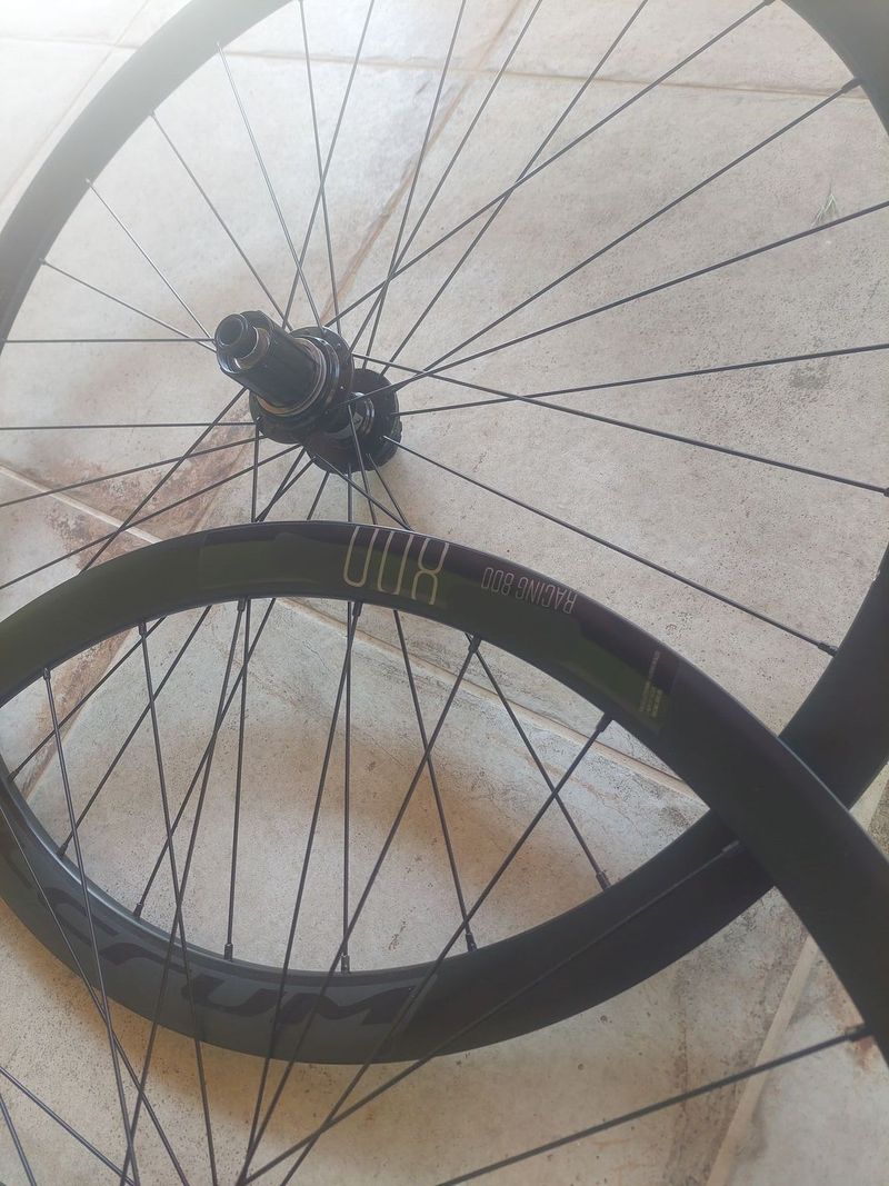 Fulcrum racing 800