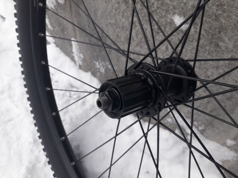 Zapletená kola Bontrager + pláště WTB