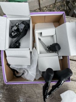 Shimano 105 di2 2x12