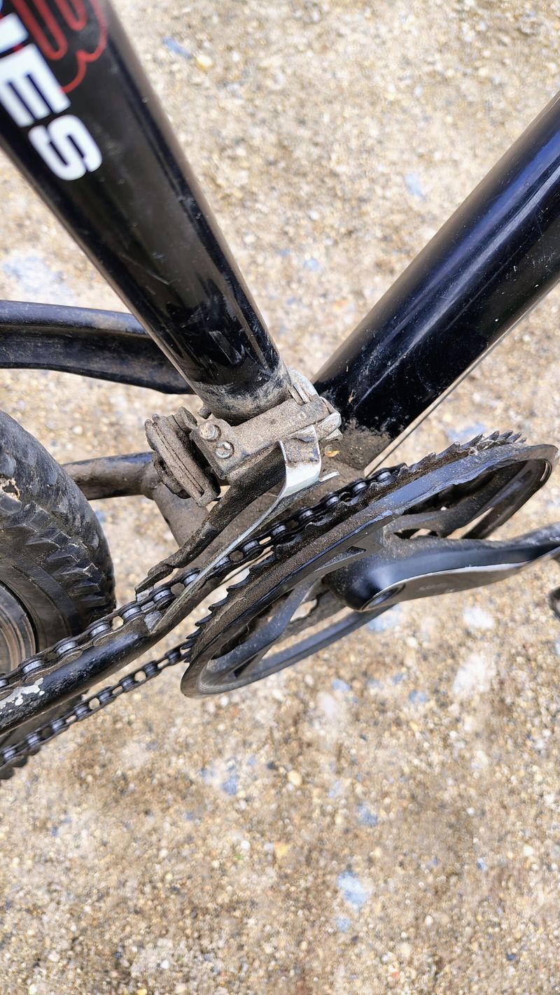 Horské kolo Miles Demon MTB