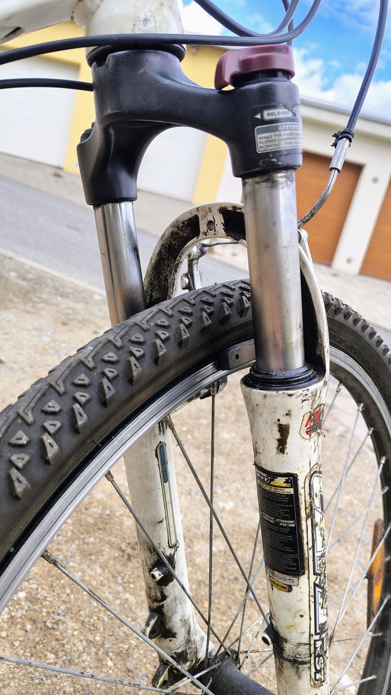 Horské kolo Miles Demon MTB