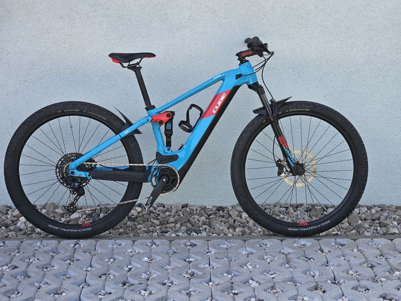 Cube Stereo Hybrid 120 Pro 625
