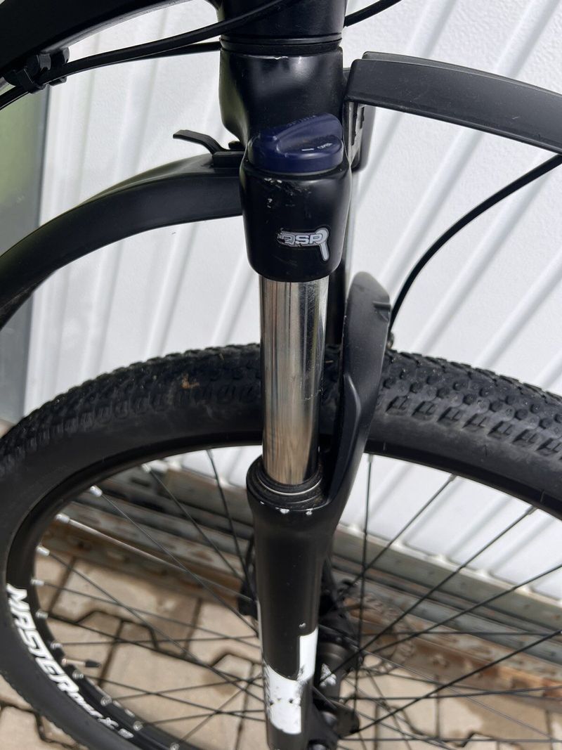 elektrokolo Apache 27,5”, zadní motor, 468 Wh