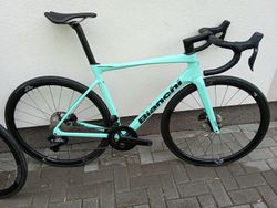 Bianchi Specialissima Ultegra Di2